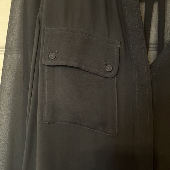 Wilfred 100% silk black top - Picture 3 of 5